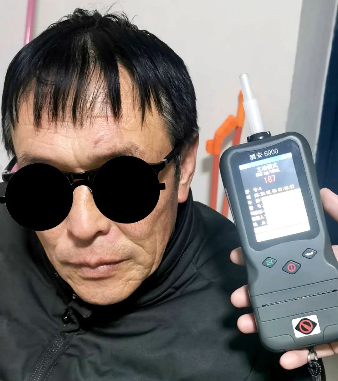 鄂尔多斯市曝光一批醉驾者看看都有谁