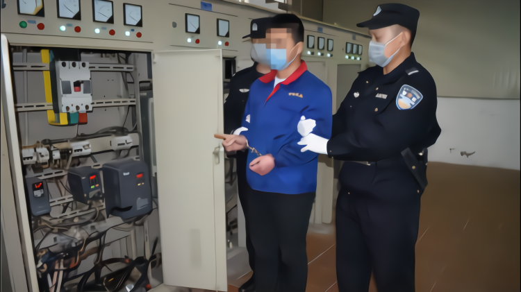 纸厂设备频频重启竟是员工为了偷懒偷拉电闸