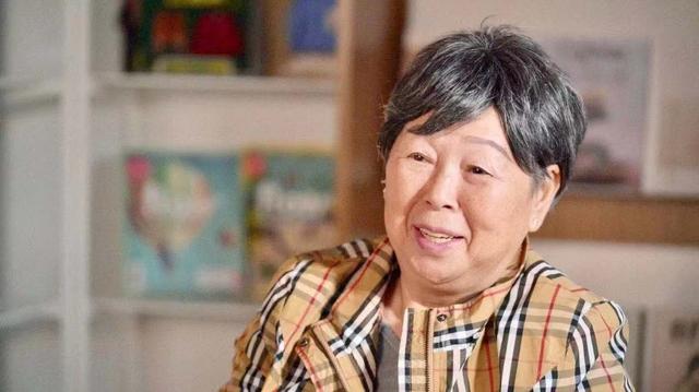 高晓松妈妈的教养之道和孩子当作朋友自尊心求知欲最重要