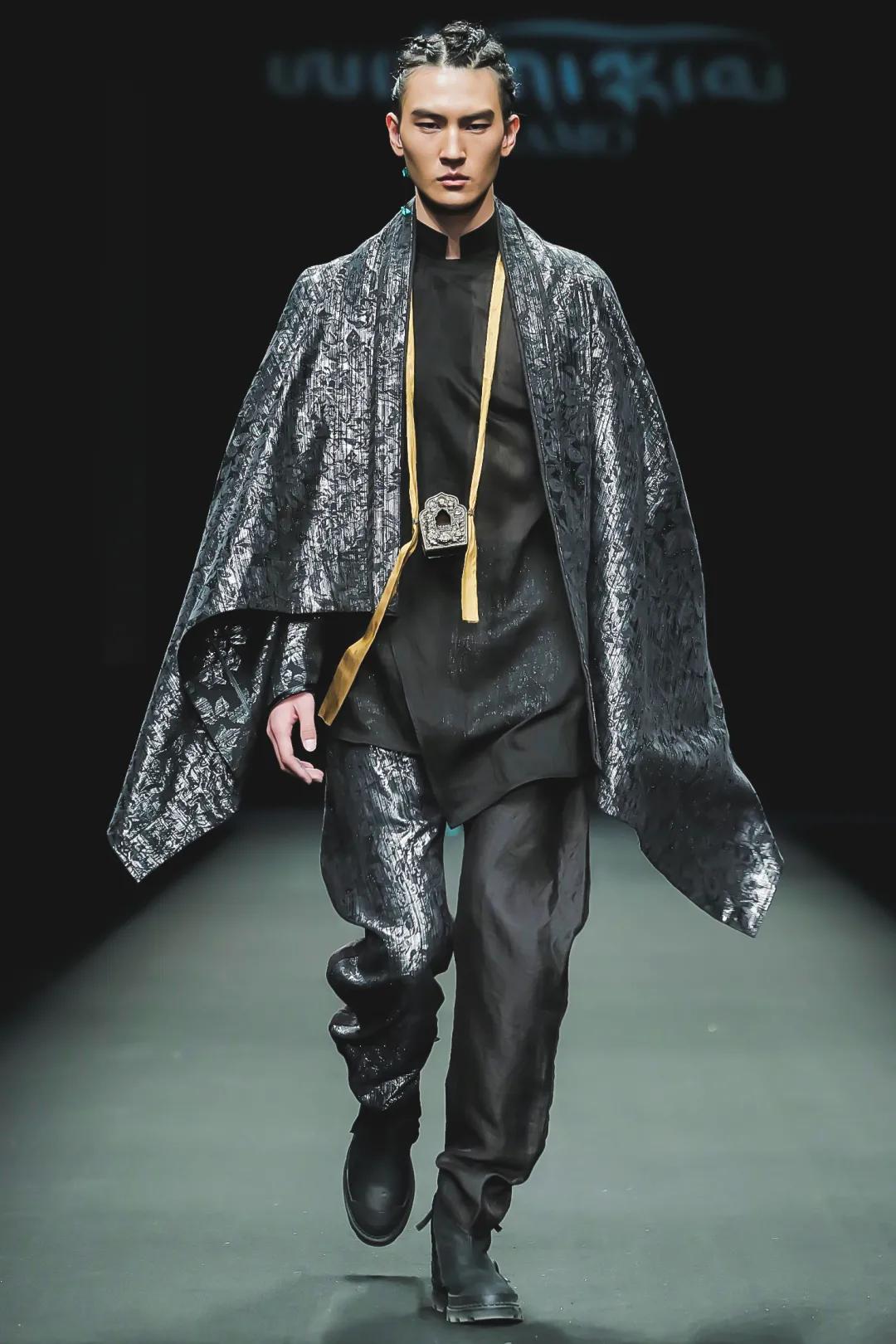 趋势 | 2021春夏中国国际时装周流行设计手法及元素分析