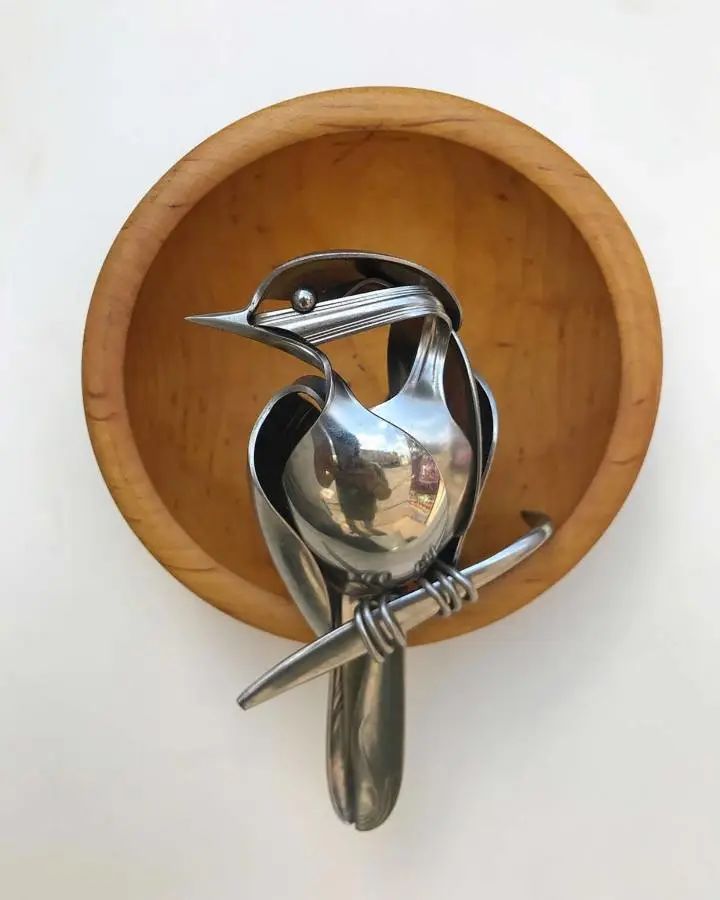 用旧勺子画"速写",极简的动物雕塑,漂亮极了