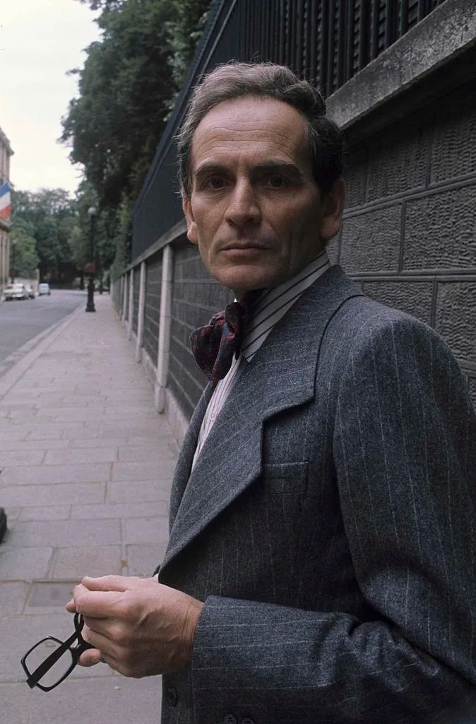 瞿颖走秀崔健唱歌他开创了中国时尚先河却没能熬过2020