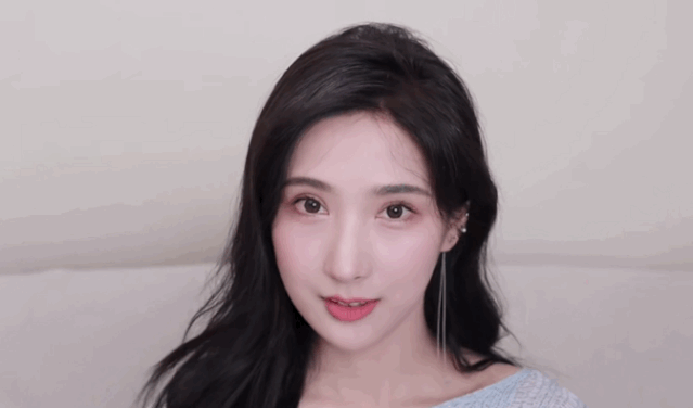 全智贤的双眸迷人得无可救药再看看自己的你不会心痛吗