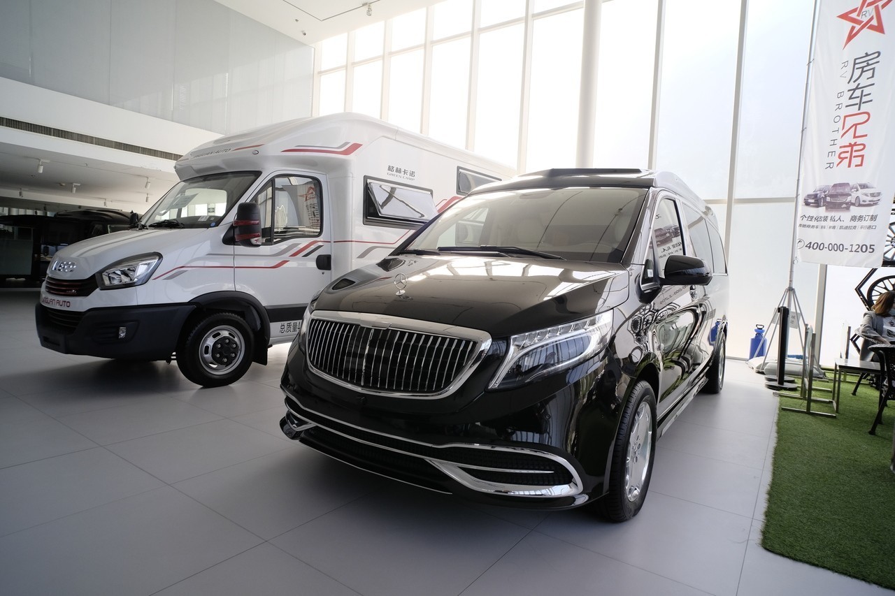 2020新款到店 奔驰威霆迈巴赫vs680