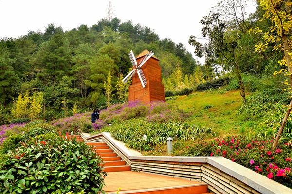 贵阳十大免费景点有哪些？去贵阳旅游这些景点不收门票哦，看看吧