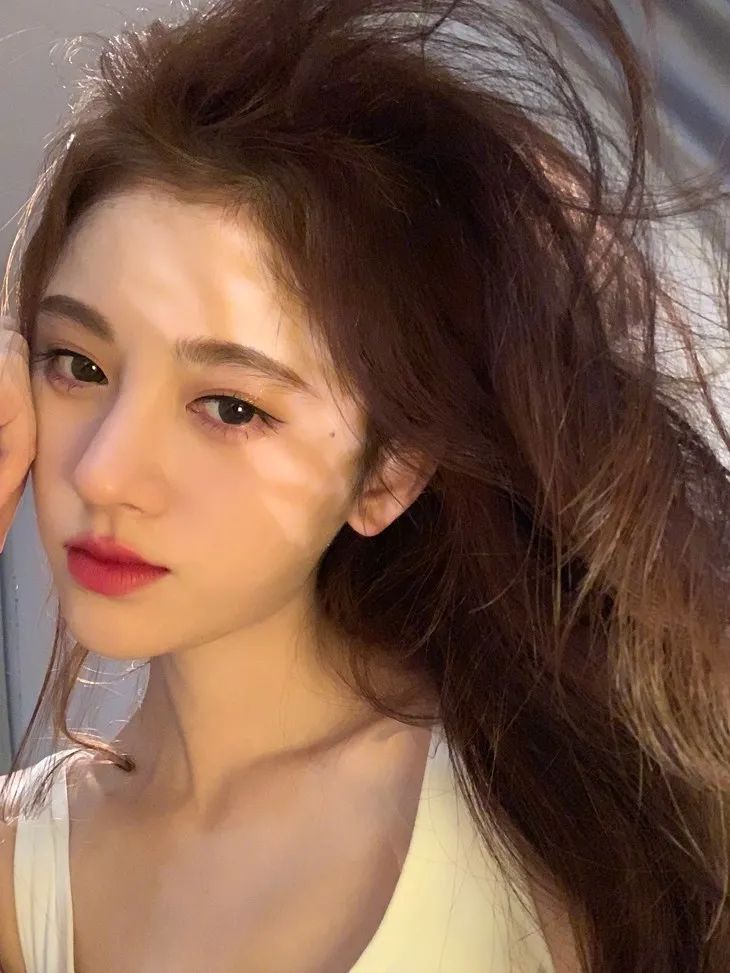 美人计在斩男这件事上鞠婧祎道行不止4000年