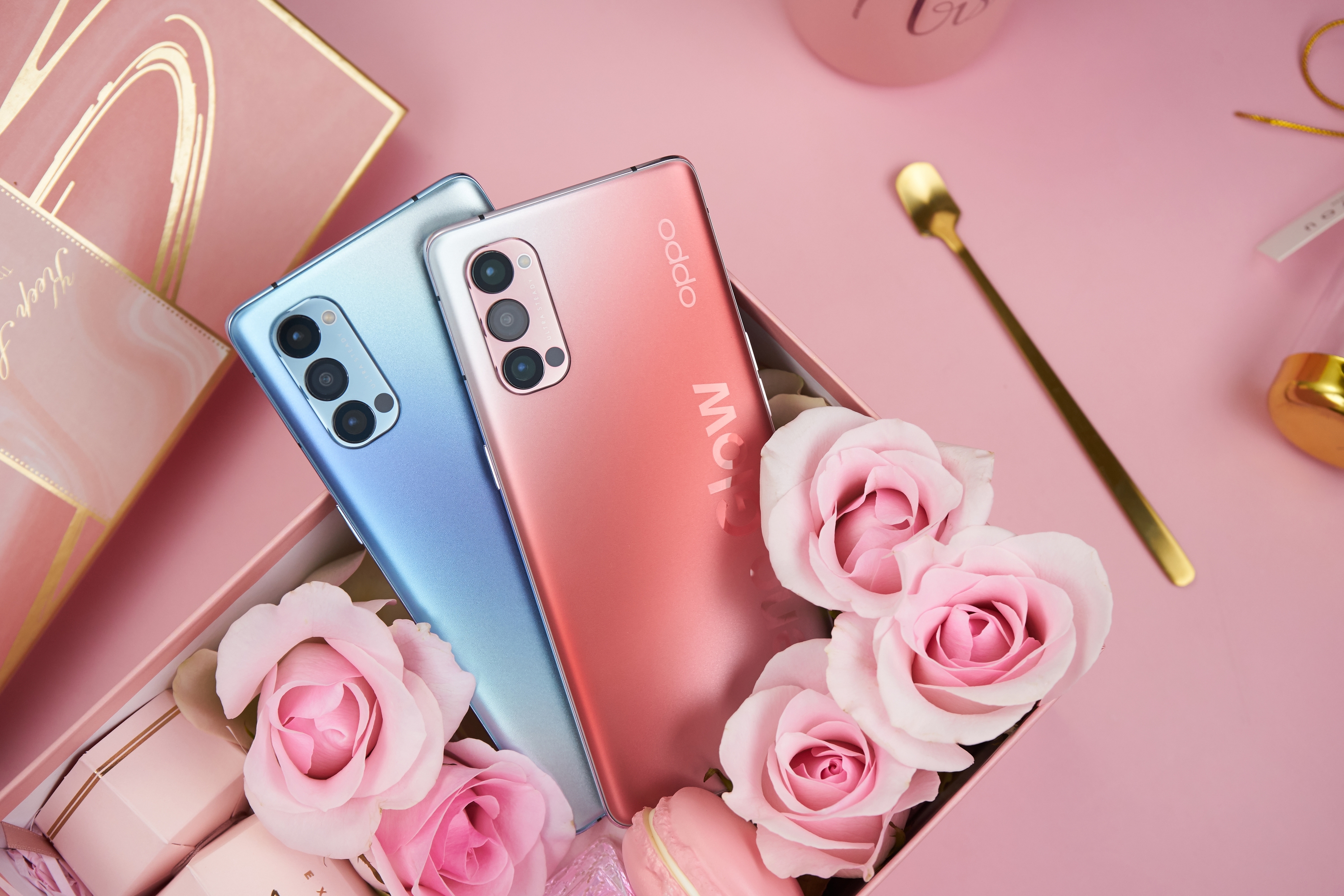 七夕节最佳情侣手机opporeno4pro确实蛮出彩的