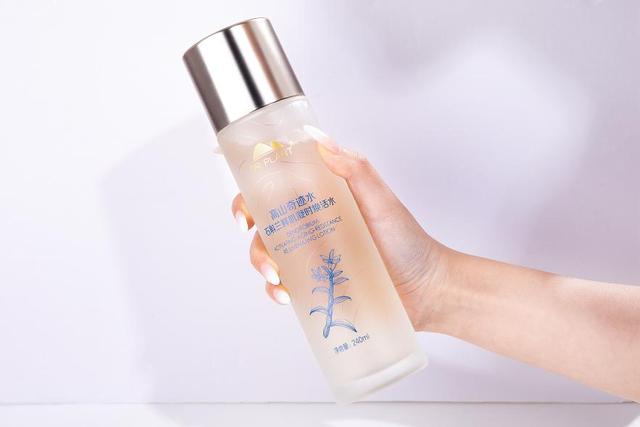 植物医生高山奇迹水 维持肌肤稳定 你心动了吗?