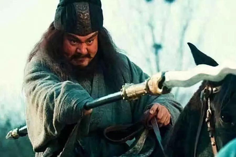 演义与正史,三国的兵器长啥样?青龙刀和方天戟真的存在吗?_凤凰网