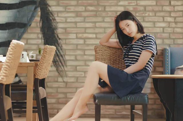 绿地女主张玉婷大学生活照曝光,没有整容痕迹,曾是公认的校花