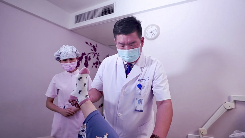 专家 腰颈椎 不需要 手术|河南专家朱卉敏：八成腰颈椎疾病不需手术 保守治疗为佳