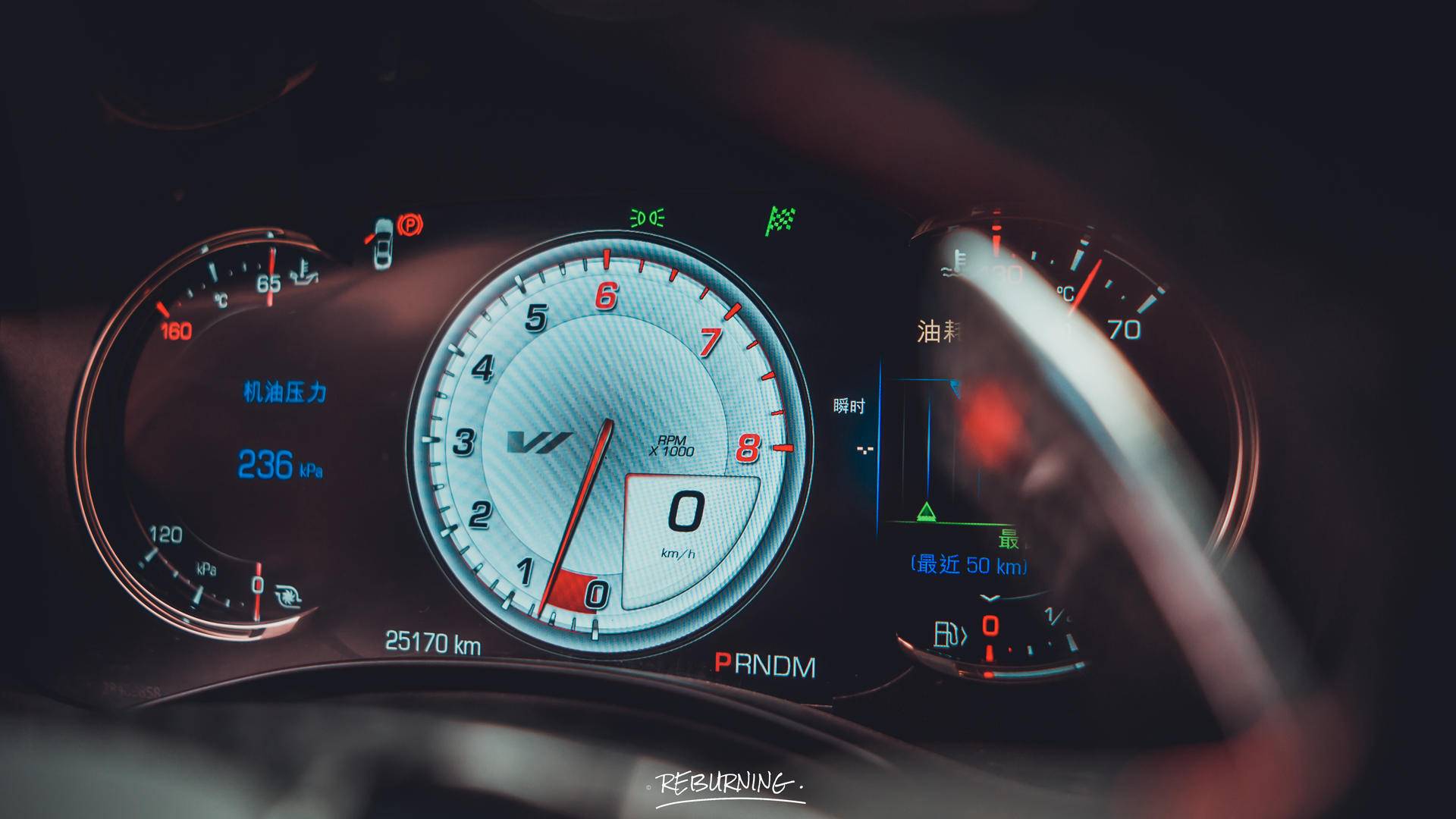 美式猛兽ats-l化身为黑武士,从姿态到竞技的完美进化!