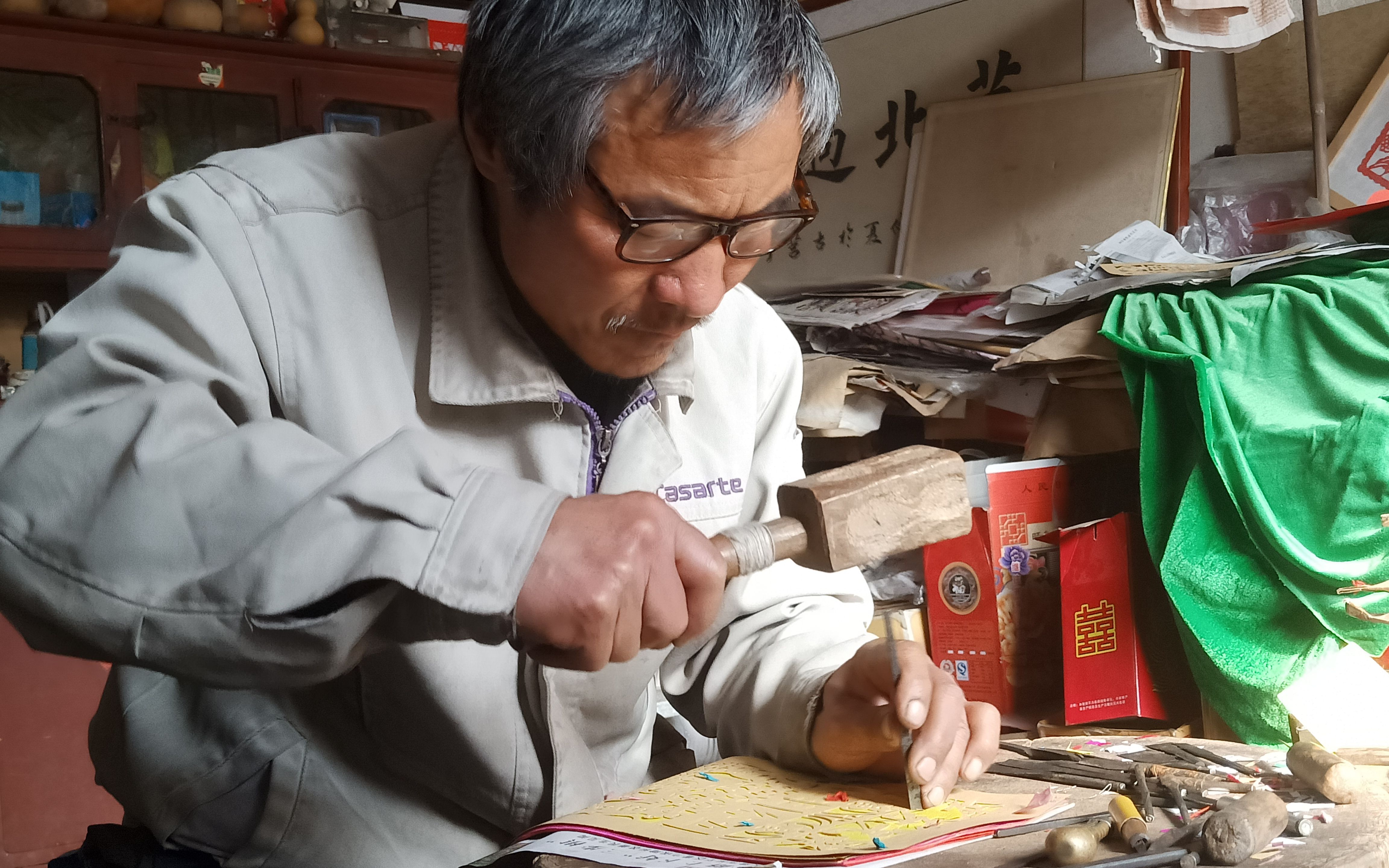 莒县过门笺:全村仅剩一人坚持的非遗手工艺__凤凰网