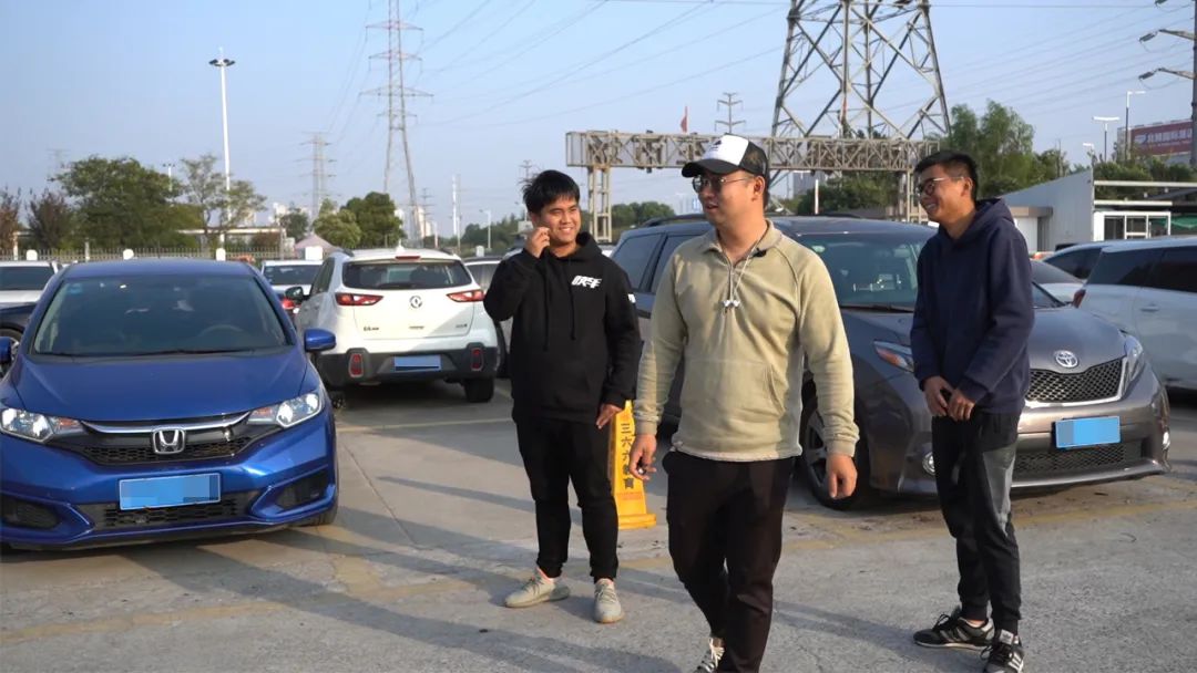 苏州二手车市场探寻宝藏,40万竟然打包带走4辆_凤凰网汽车_凤凰网