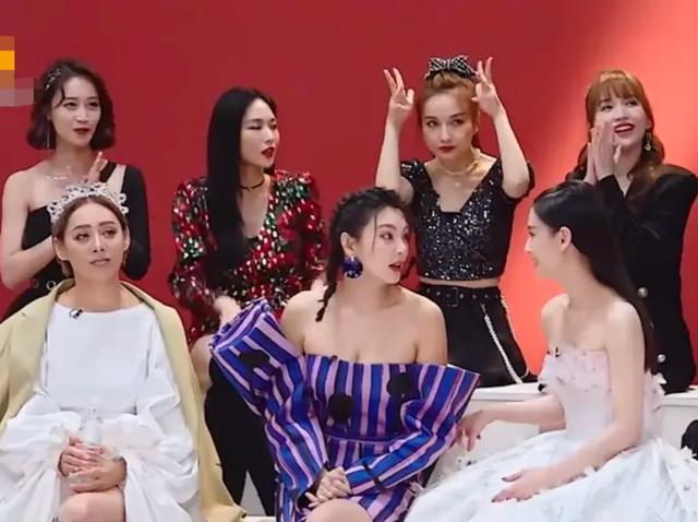 乘风破浪的姐姐排场足100多人伺候30个女明星还被刁难