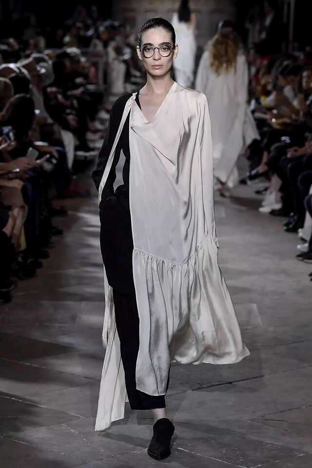 时尚大牌都爱效仿的古罗马时尚,你能get吗?