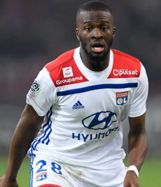 恩东贝莱受批评在巴萨只是暂时状态低迷会再次恢复