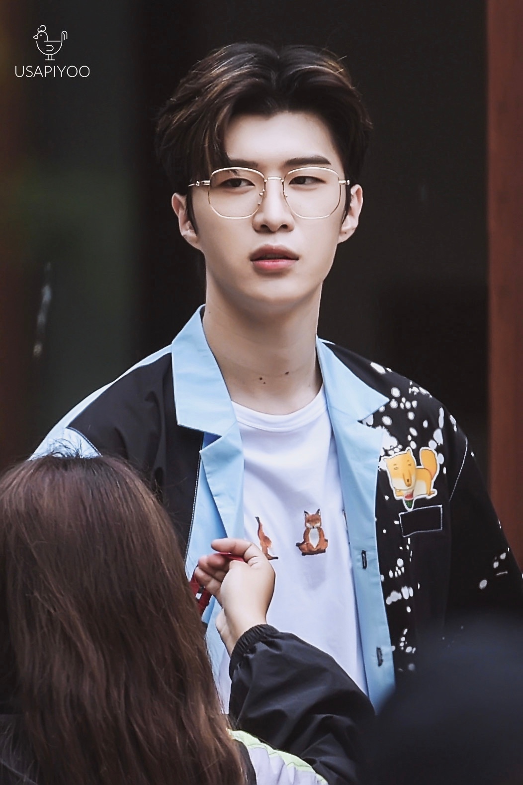 范丞丞青春环游记2录制路透公开喝水还要把嘴唇嘟起来的可爱橙