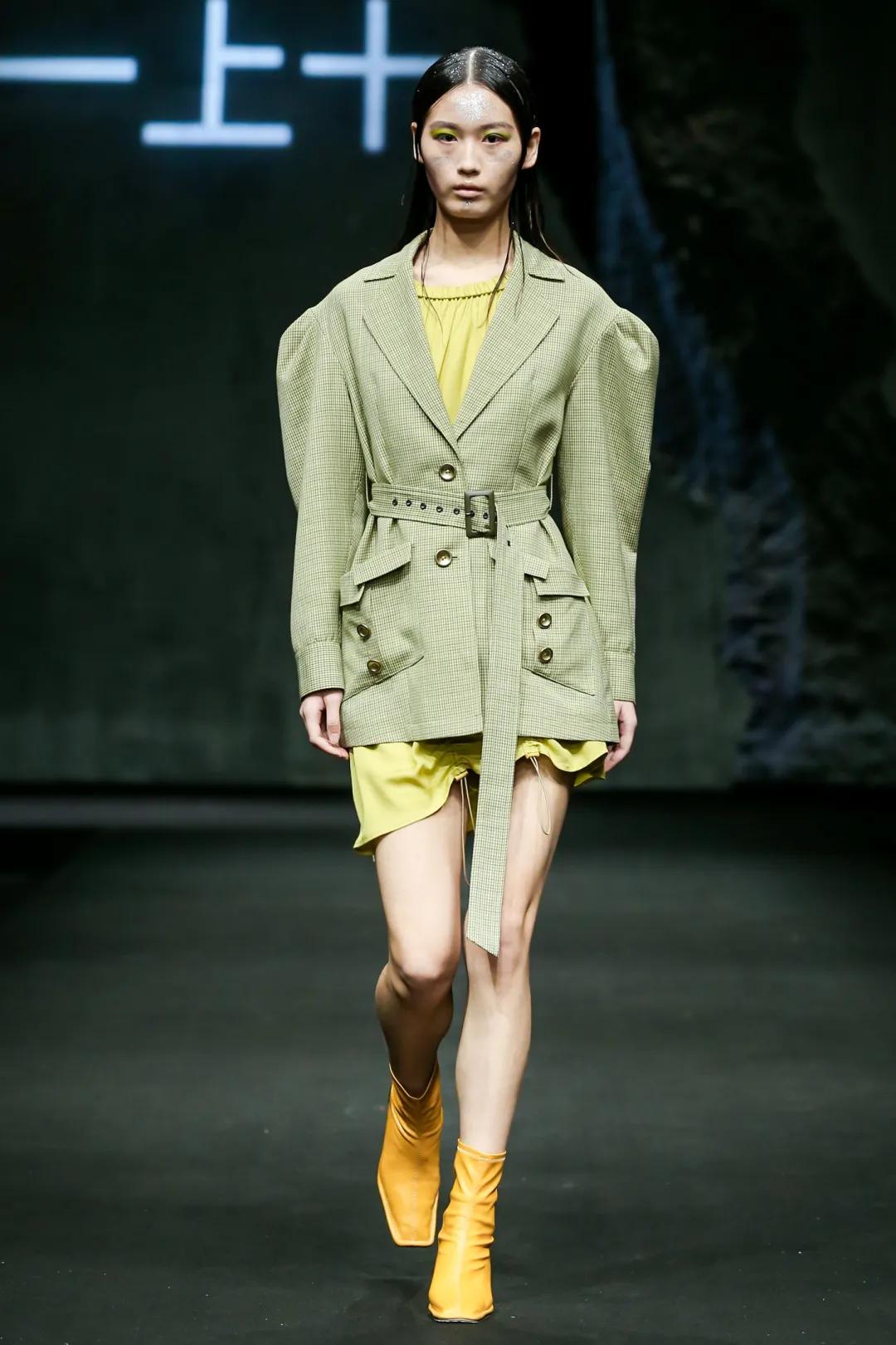 趋势 | 2021春夏中国国际时装周流行设计手法及元素分析