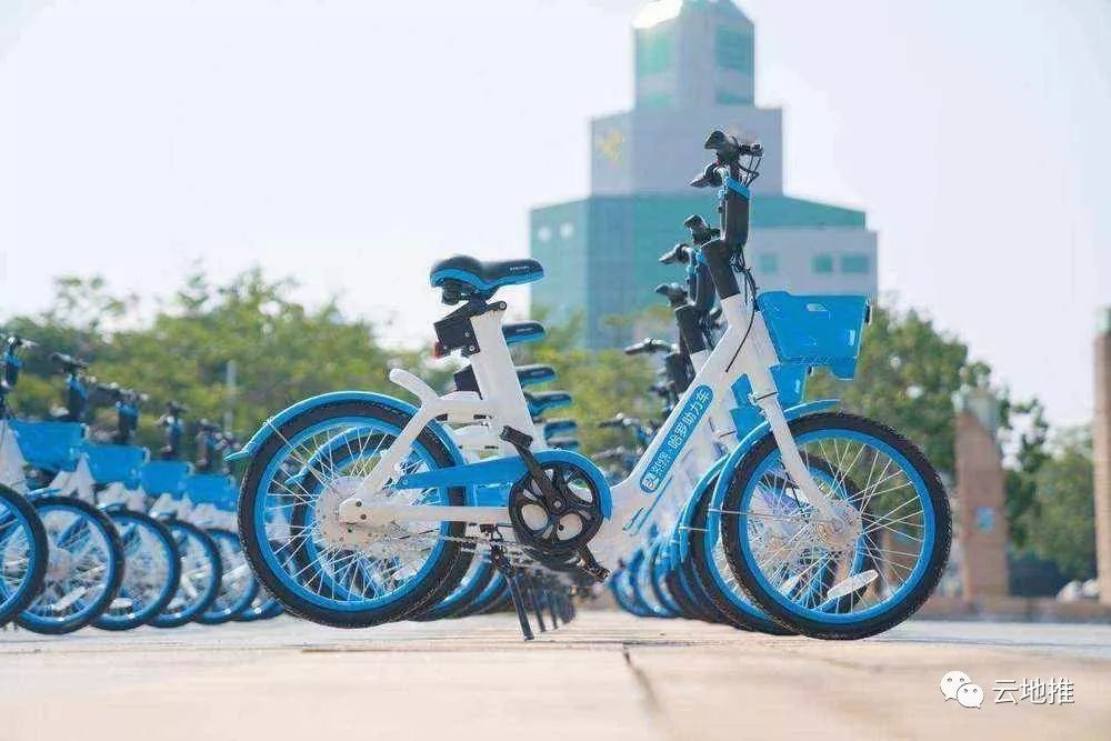 小桔车服与小鹏汽车合作,面向个人用户提供长租服务7.