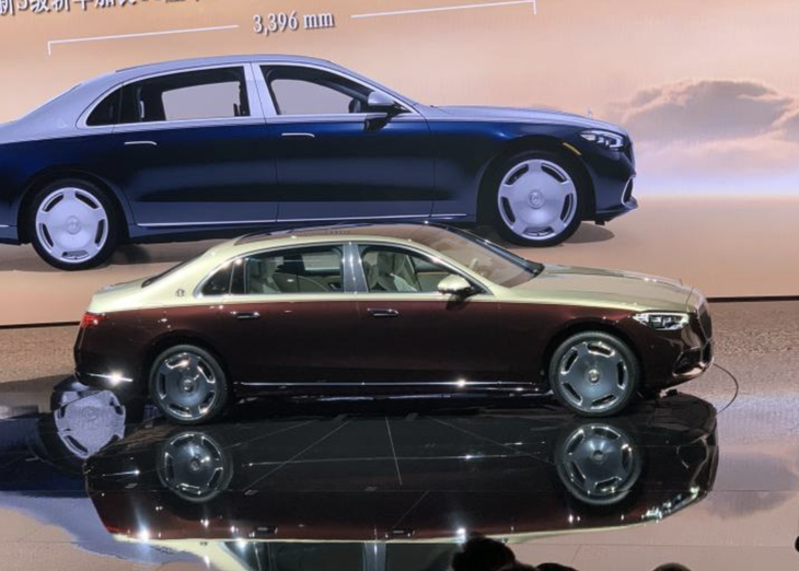 奔驰唯一搭载v12发动机车型全新s级迈巴赫全球首发