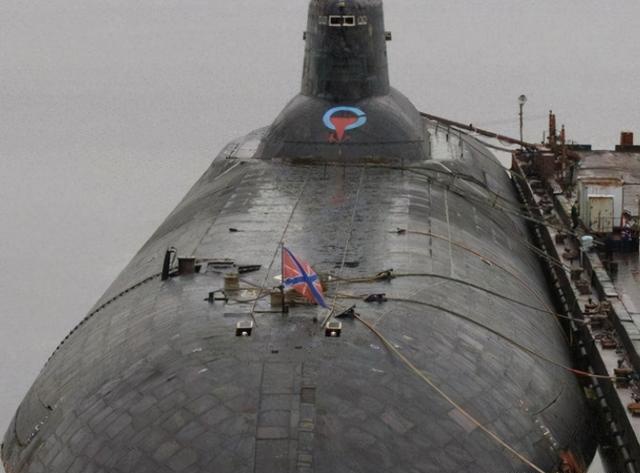 台风级核潜艇上的消声瓦