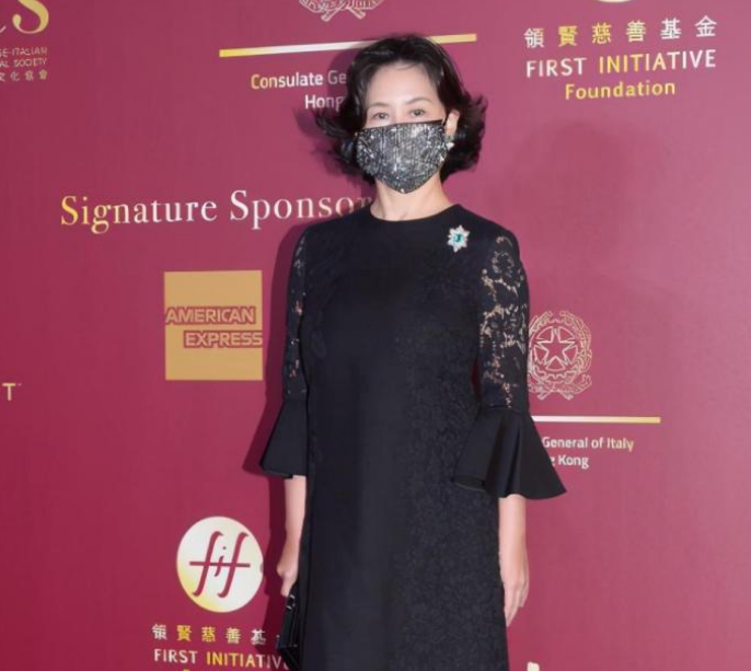 64岁香港女星谢玲玲确诊新冠肺炎,曾遭王祖贤插足与百亿富豪离婚