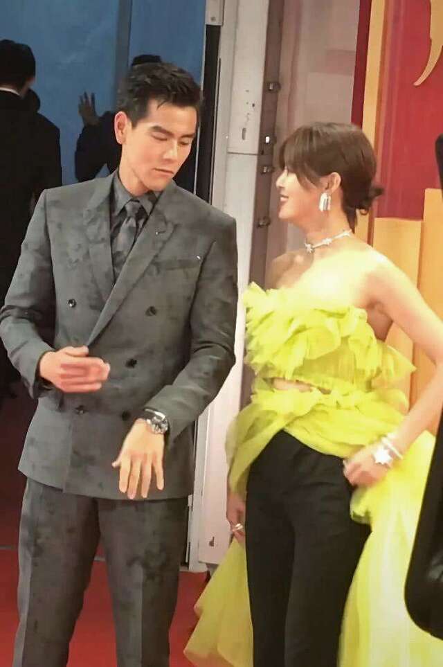 彭于晏为何要看这一眼辛芷蕾晒出十年对比照身材从未走样