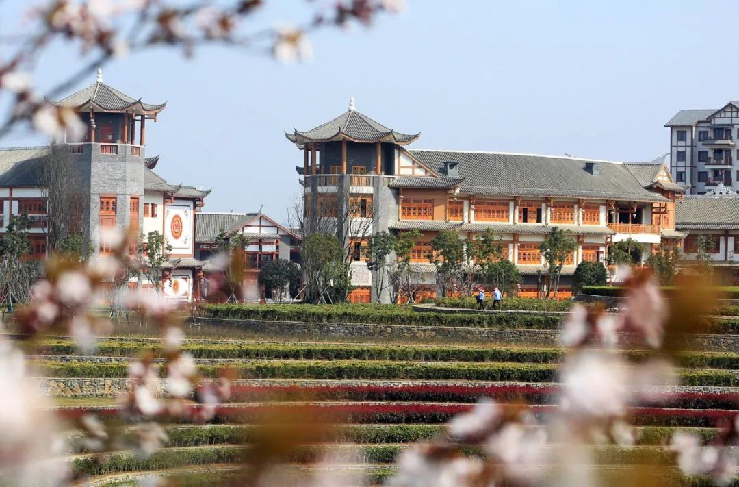 大方县易地扶贫搬迁安置区。