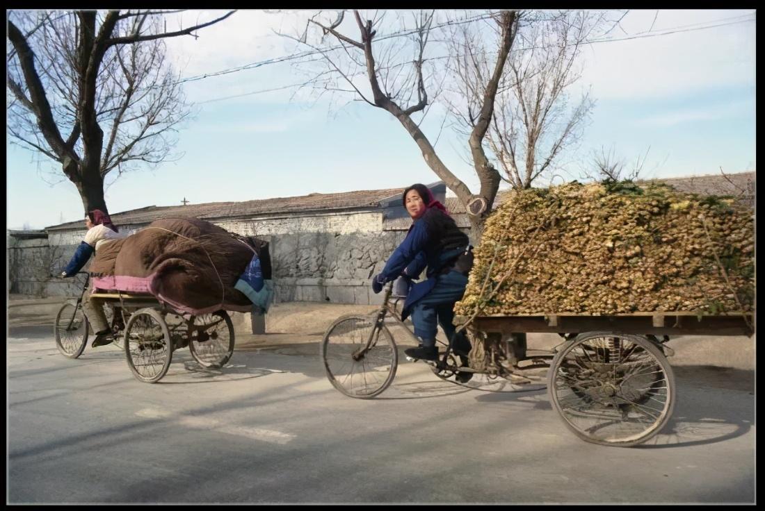 1972年北京街头的车