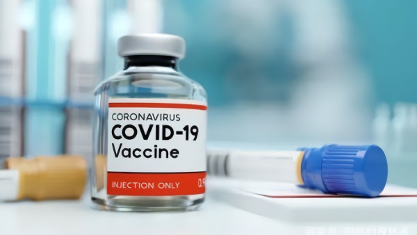 俄罗斯打算10月大规模接种新冠疫苗