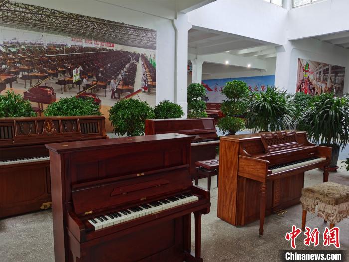 营口东北钢琴有限公司生产的钢琴。　郑阳摄