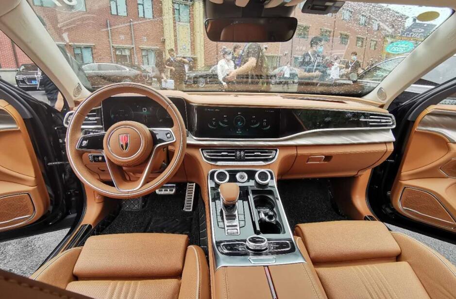 下半局刚开场 红旗嘉年华精彩亮相 看"旗旗子"如何乘风破浪?