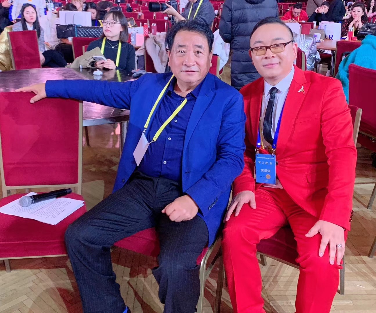 百花迎春2020春节大联欢在京举行 胡启圣演唱《到人民中去》(最新发布)