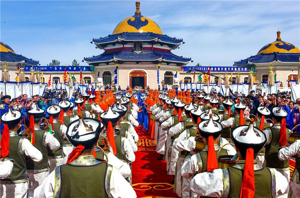 津门网何怀东成吉思汗陵查干苏鲁克大祭掠影