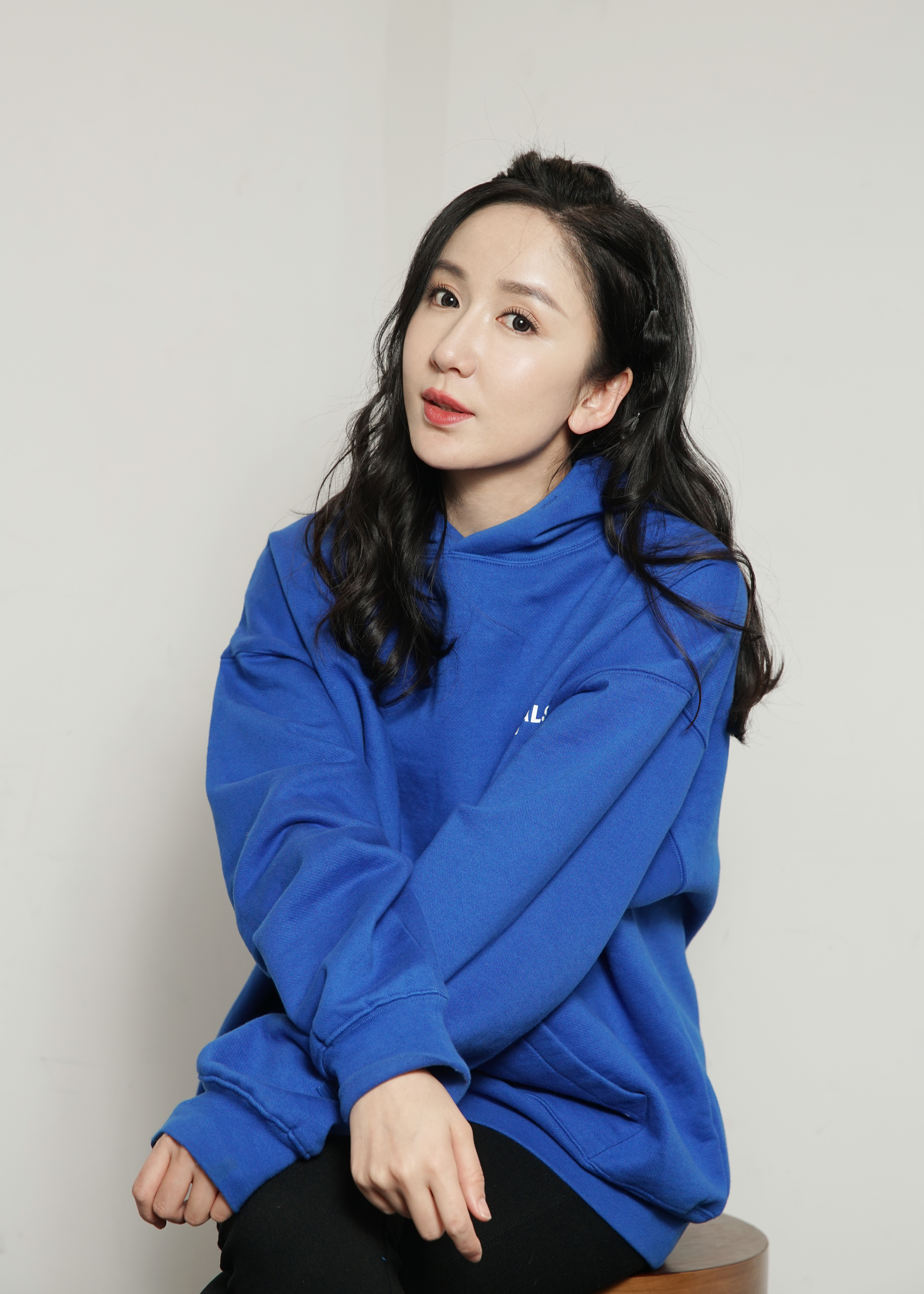 娄艺潇:观众能一辈子记住胡一菲,是我的成功