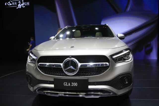 实拍全新梅赛德斯奔驰glasuv粤港澳大湾区车展中国首秀