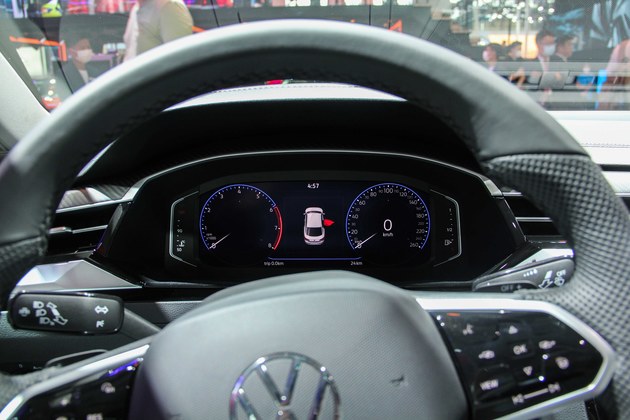 一汽-大众新CC家族正式上市 售价xx万起