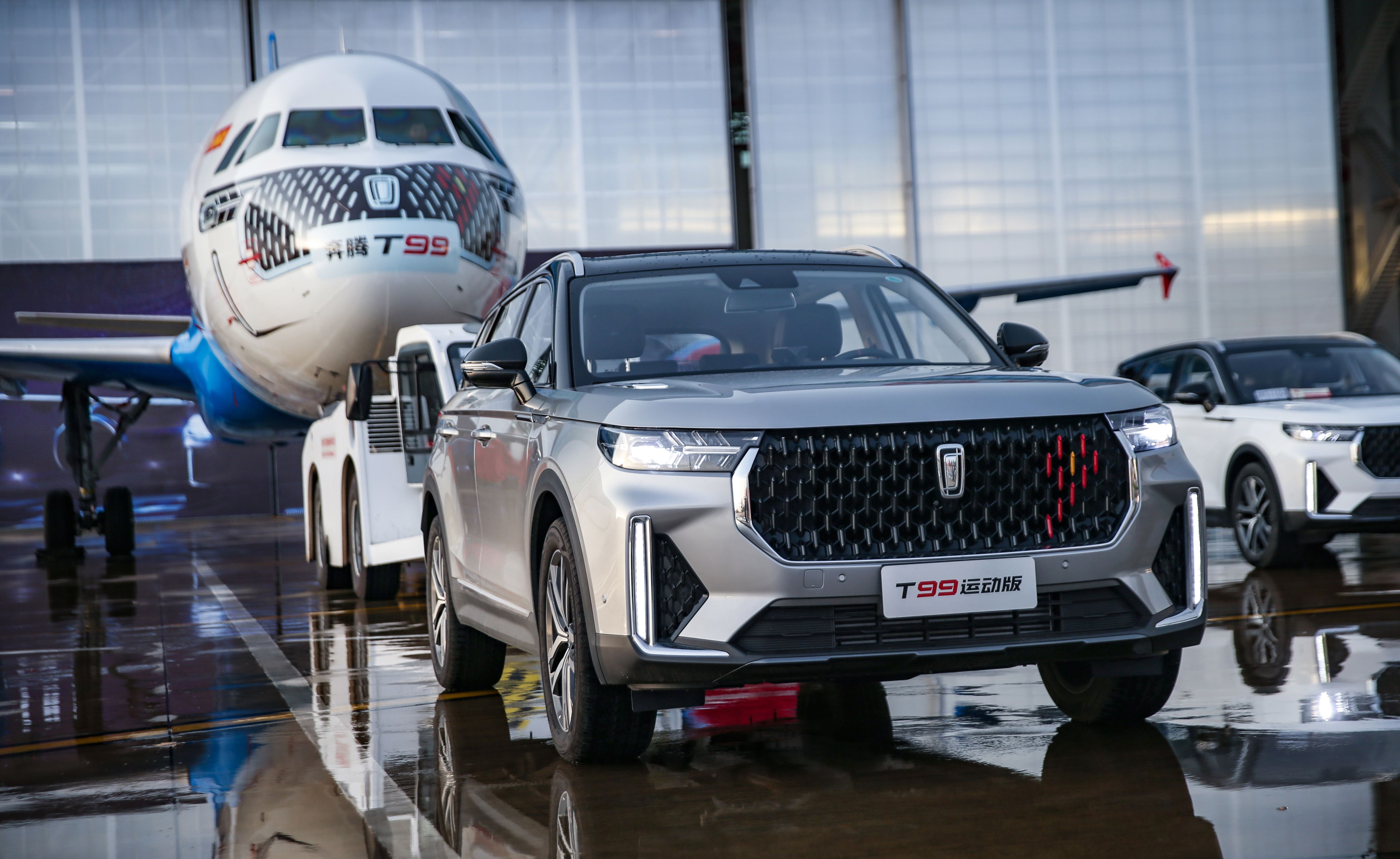 车企官方新京报讯(记者 王琳琳)6月3日,一汽奔腾旗下中大型suv奔腾t99