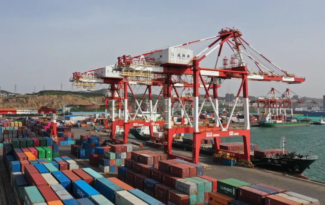 港口税收占青岛gdp_青岛港口图片(3)