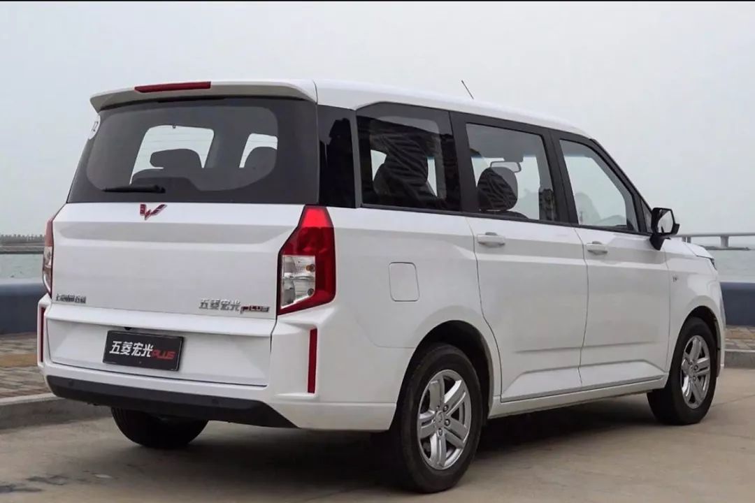 车说7万预算想要大空间mpv当工作车我有绝佳的选择