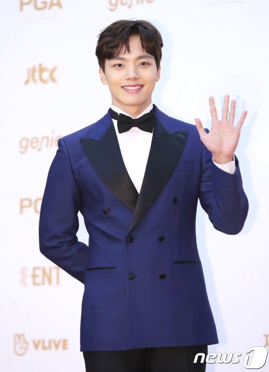 吕珍九有望出演jtbc新剧怪物主人公