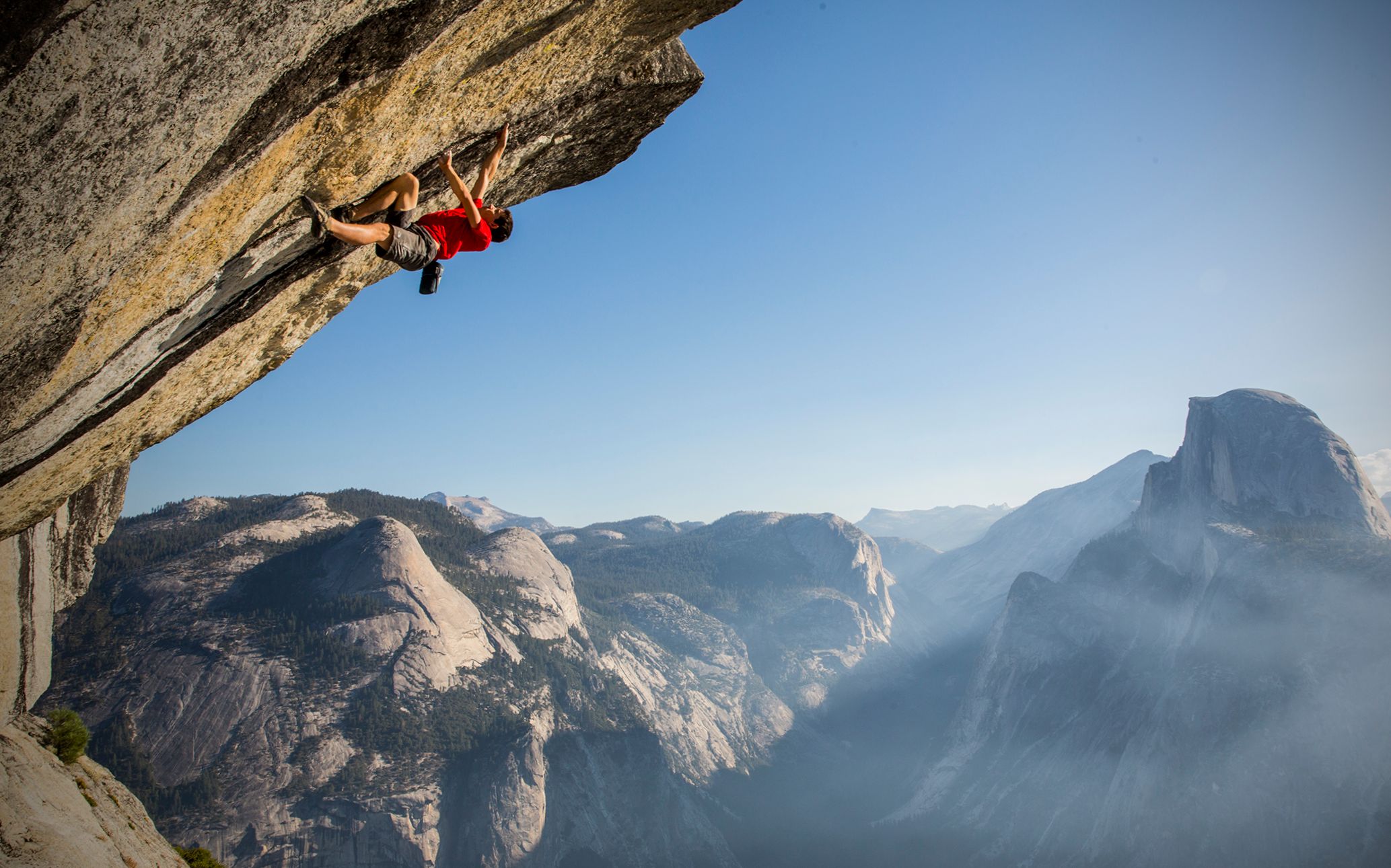 攀岩打岩钉被判赔600万,提高违法成本才能以儆效尤__凤凰网