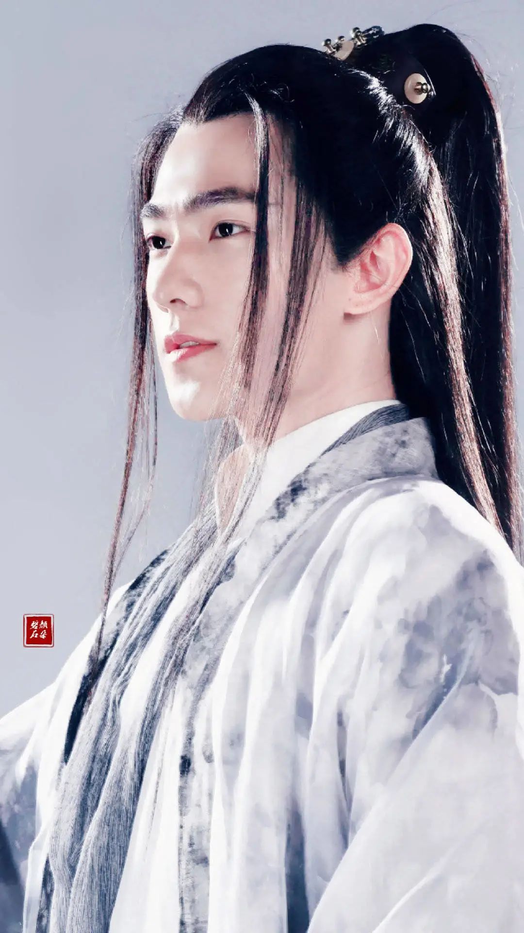 杨洋夜华三周年快乐!《特战荣耀》发布新片花