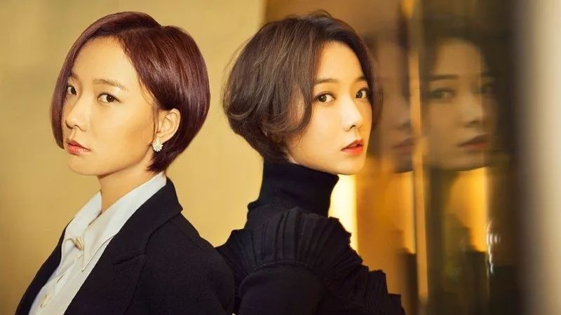 王珞丹王丽坤出生于内蒙古自治区赤峰市,表作有北京青年(饰演任知了)