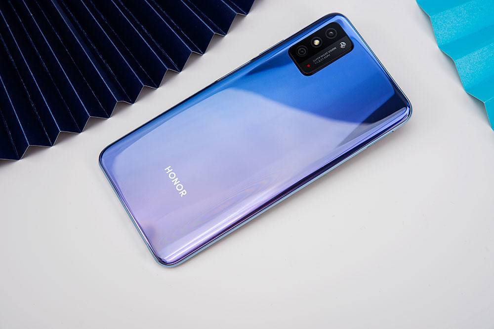 5g超能大屏手机荣耀x10max正式发布