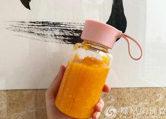 黄桃果酱（图片来源：凤凰网佛教 摄影：李婷）