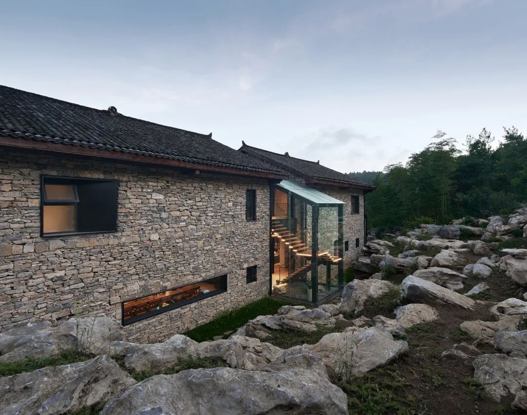 域游推荐 |南岔湾·石屋部落民宿
