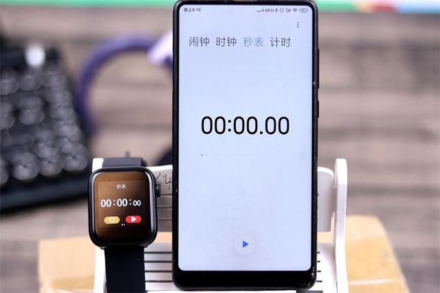 而且相比起手机来讲用手表上的秒表更加的方便