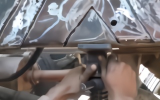 巴基斯坦维修高手，底盘开裂，照样完美维修